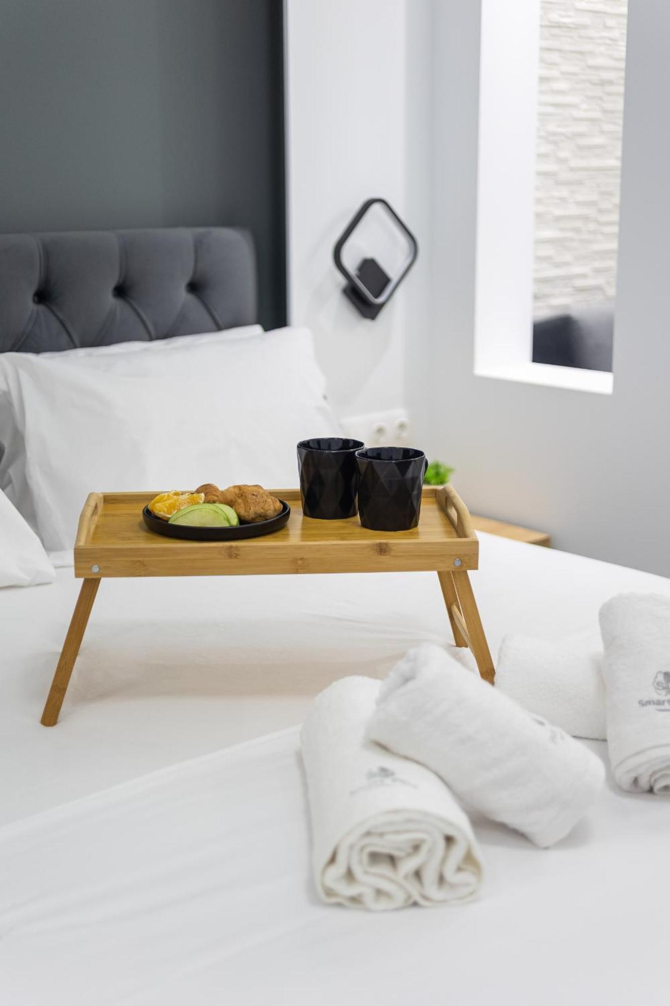 New Luxury Apartment In Downtown テッサロニキ エクステリア 写真